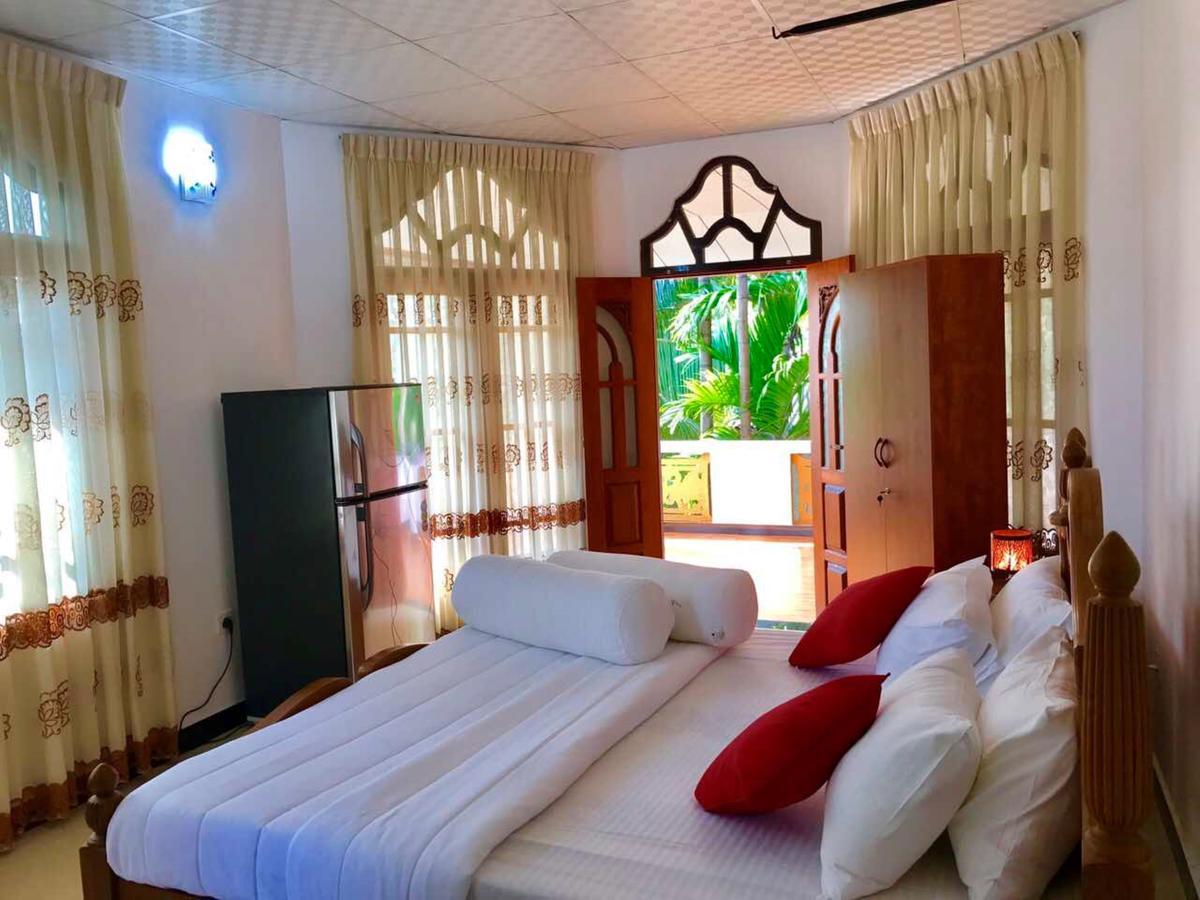 Moragalla Dilu Villa Beruwala Bagian luar foto