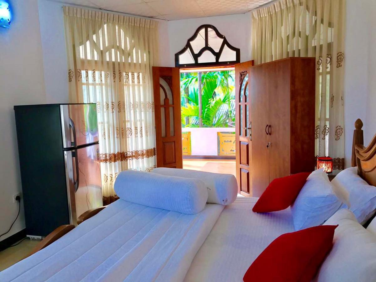 Moragalla Dilu Villa Beruwala Bagian luar foto