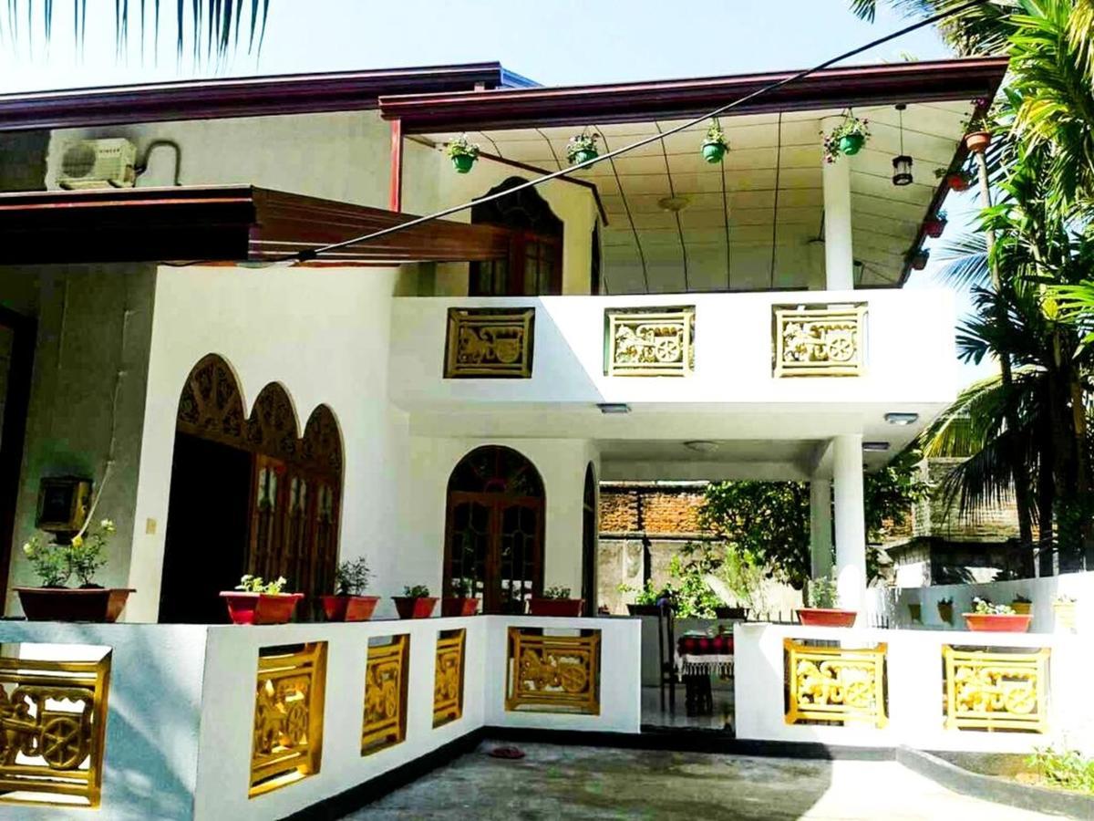 Moragalla Dilu Villa Beruwala Bagian luar foto